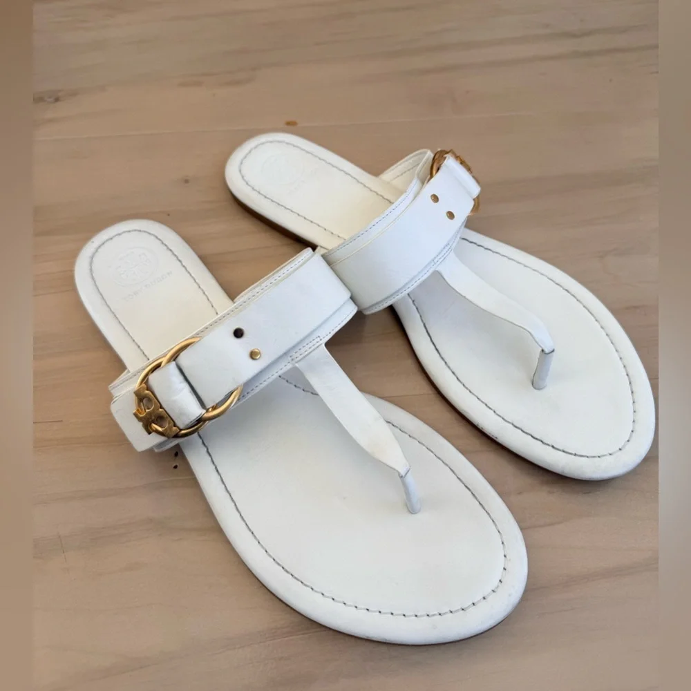 ✨ Tory Burch White Leather Buckle Thong Sandals - Size 11